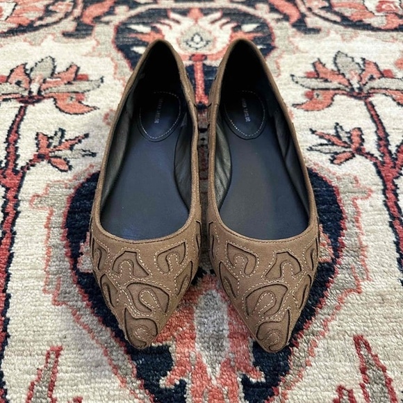 Rebecca Taylor Pointed Toe Embroidered Italian Leather Flats Size 8M - Picture 13 of 16